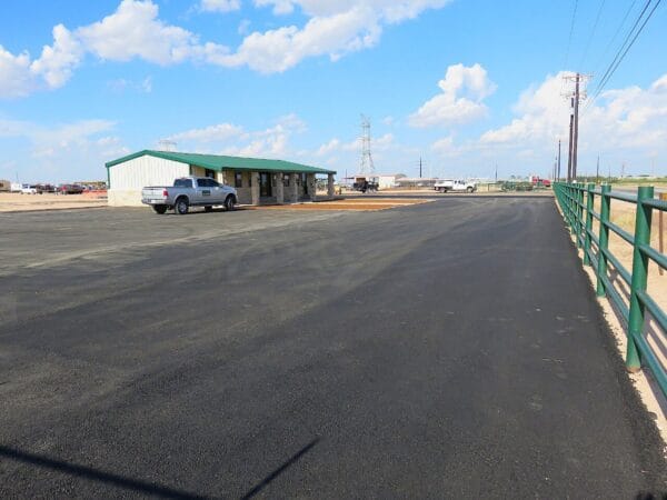 Commercial Parking Lot and Driveway Paving
